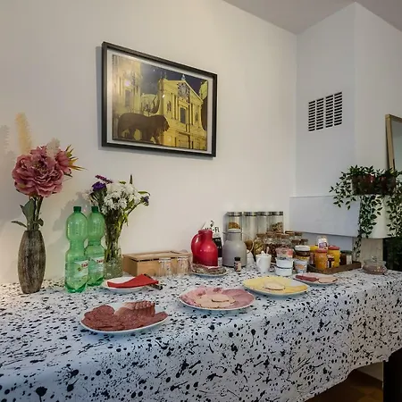 Zeevat Waldperlach Bed & Breakfast